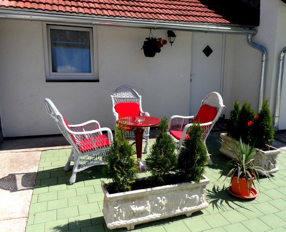 Apartments Jurasic Ogulin Exterior foto